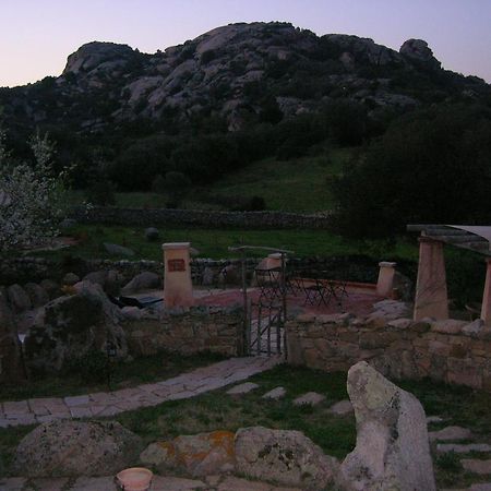 B&B La MeSenda Arzachena Exterior foto
